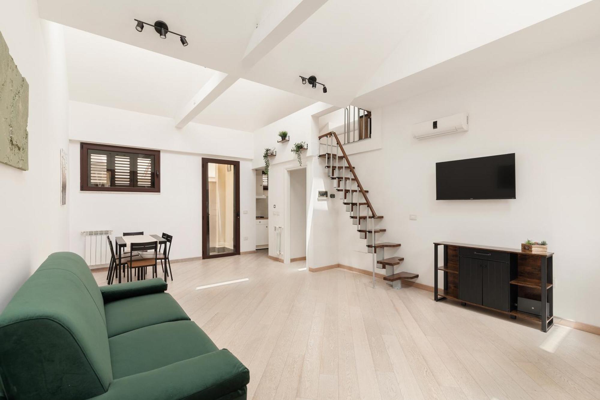 Adelante Trastevere Apartment *